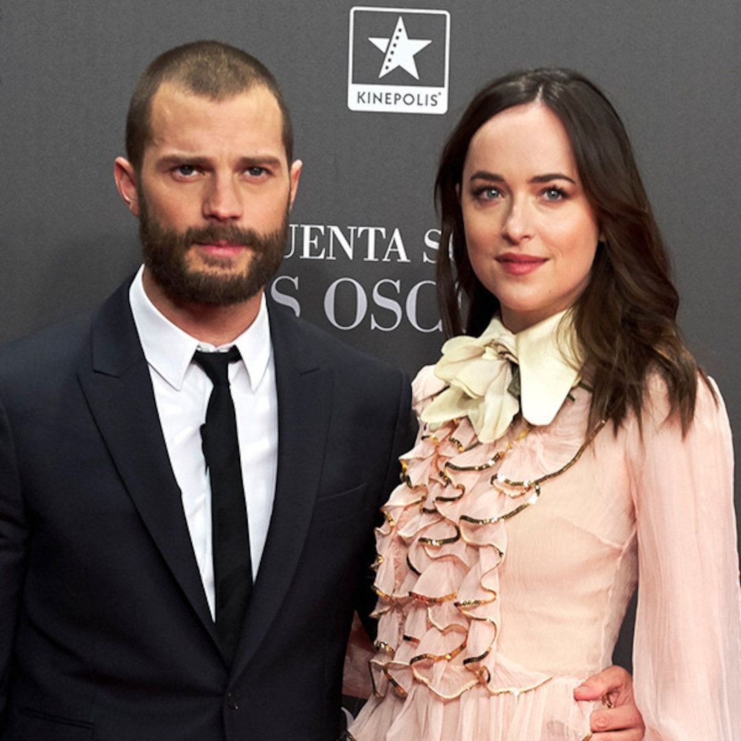 Watch Dakota Johnson Choose Between Jamie Dornan And Christian Grey E Online